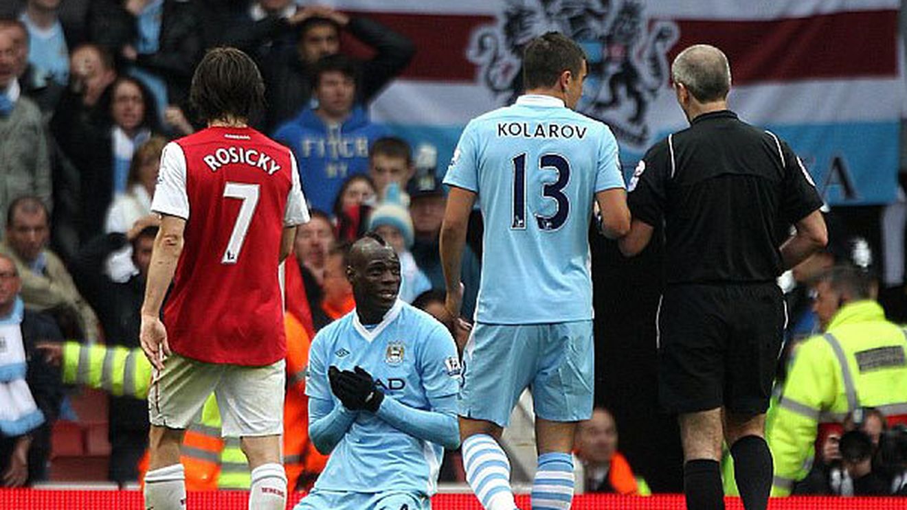 FOTO Lovitura care îl poate alunga pe Balotelli de la City!** Fapta pentru care atacantul  riscă o suspendare de 9 etape