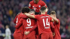 OFICIAL | Bayern Munchen își întărește defensiva. Bavarezii au transferat un fundaș de la Real Madrid