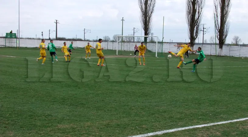 Recașul** repetă figura din tur