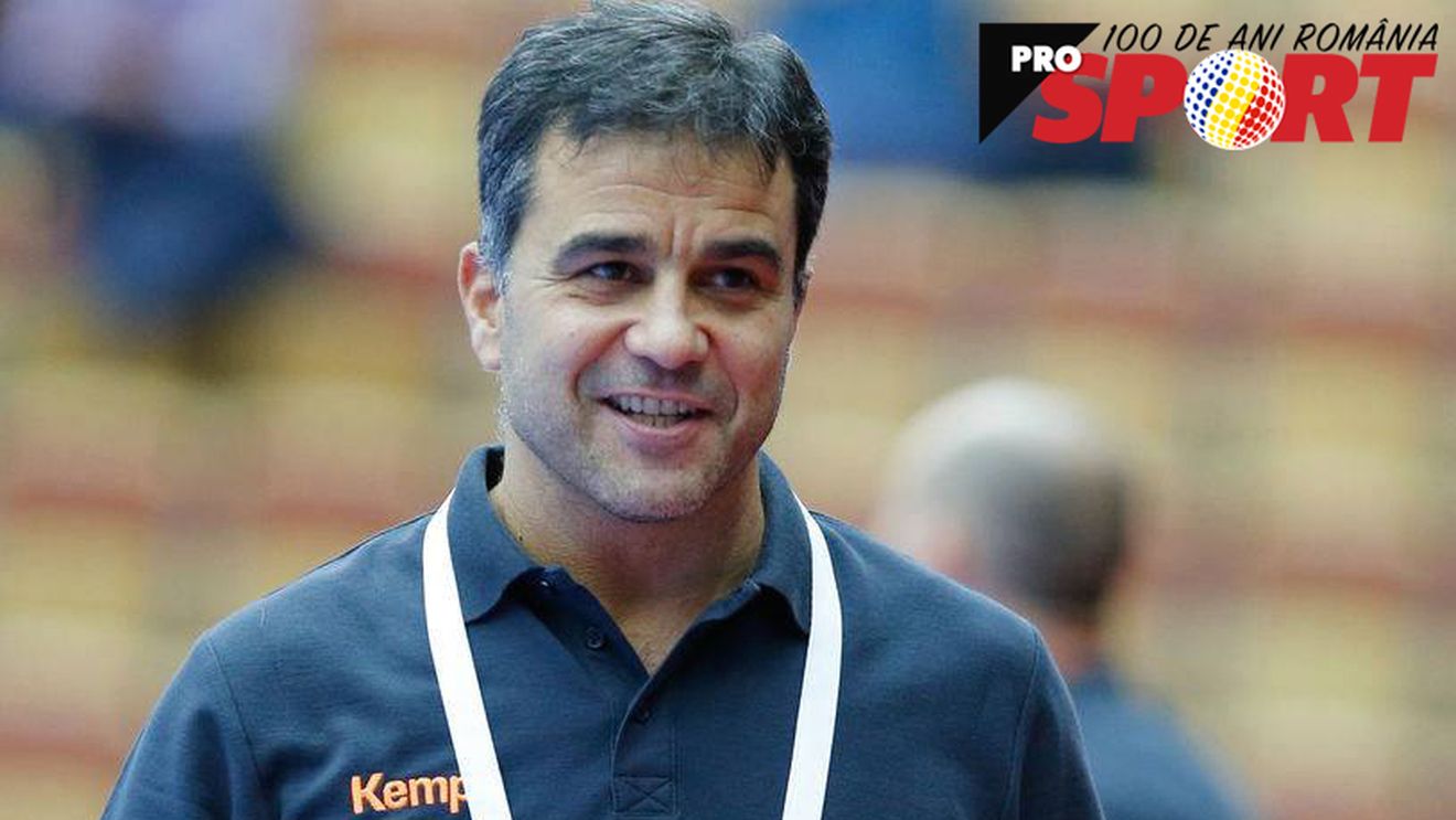 Ambros Martin, spaniolul care respiră românește de 1 Decembrie și de la care se așteaptă să ducă naționala de handbal pe cele mai înalte culmi în Franța. "Suntem o echipă completă" #România100