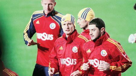 Sponsor nou, bani mai puțini, probleme vechi!** "Nașu'" dă vina pe DNA