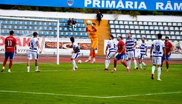 Știința Poli a trecut la limită de SCM Râmnicu Vâlcea și continuă să rămână aproape de lider. Dan Alexa: ”Cred că la Liga 2 sunt cel puțin două echipe cu buget de salarii mai mare ca al nostru”