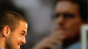 Super ofertă! 90.000 de lire pe săptămâna pentru Cole