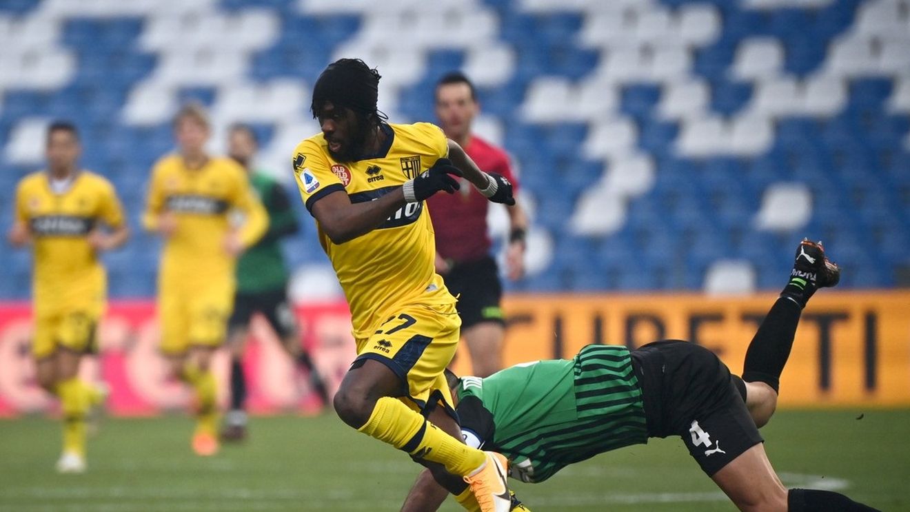 Dennis Man scapă de concurent pe post la Parma: „Va pleca acolo! Așa se aude”. Destinația lui Gervinho după sosirea românului