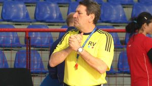 Trofeul Carpați începe vineri la Drobeta Turnu Severin!** Voina: "Vor fi trei meciuri utile, dar mă tem de accidentări"