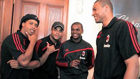 Achiziție spectaculoasă pentru Gloria Buzău. A semnat cu un brazilian crescut la AC Milan, cu meciuri în prima ligă din Italia, Belgia, Elveția și Israel. Nu este deloc străin de România: este căsătorit cu o buzoiancă și are o afacere în oraș