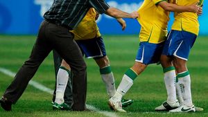 Brazilia, în sferturi, Italia, eliminată