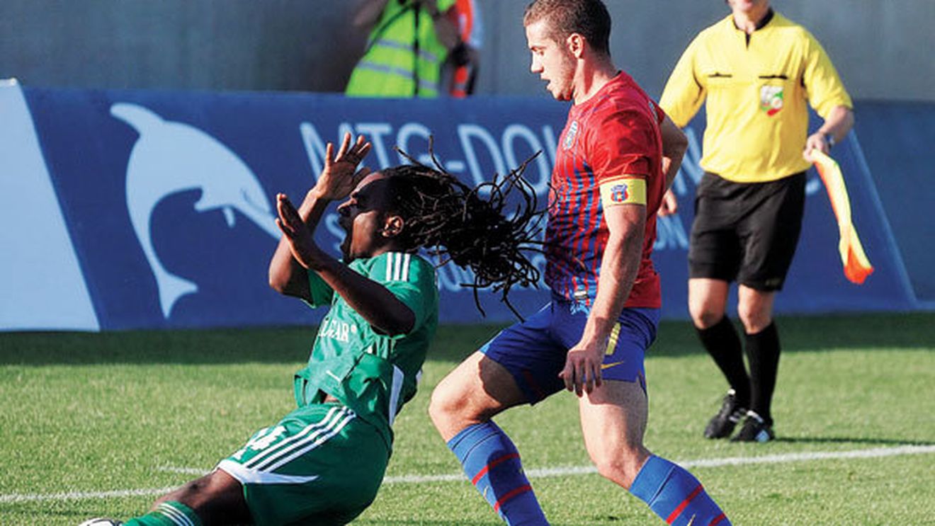 Chipciu continuă cu golăniile! Un coleg este de acord cu gestul său josnic: "Cine-l pune să aibă părul așa lung?"