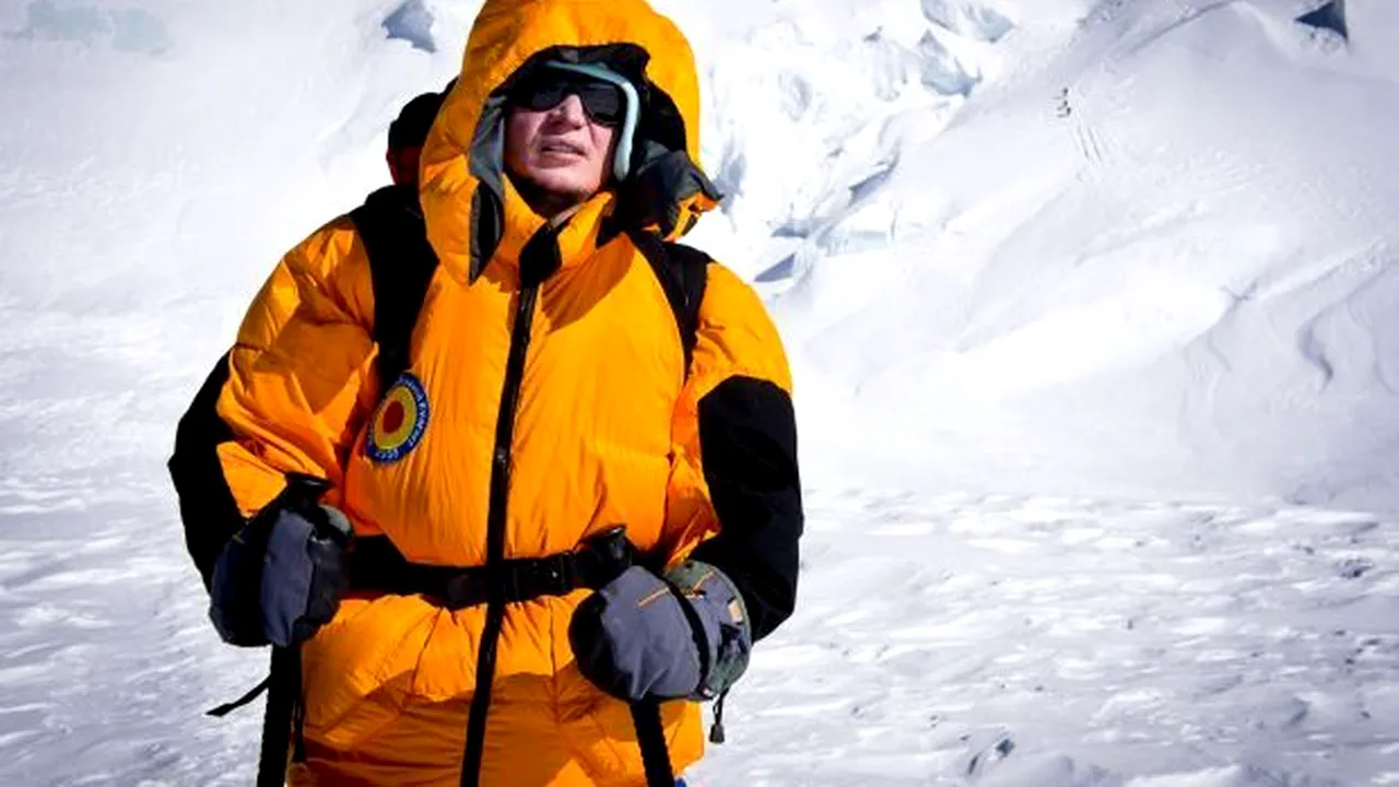 Trei alpiniști vor să devină cei mai tineri români care urcă pe Everest