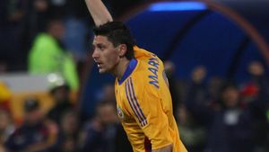 Site-ul personal al lui Marica spune că atacantul este OK