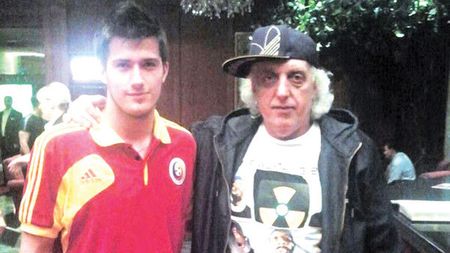 Înapoi la națională!** Cei 10 juniori ai echipei U19 a României, suspendați pentru o beție, au fost iertați de CEx