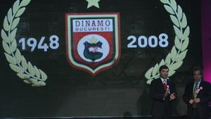 Instanța decide pe 25 mai dacă ridică sechestrul pus pe bunurile lui Victor Becali și ale SC Dinamo