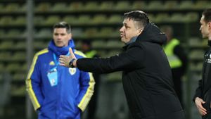 Antrenorul interimar de la FC Argeș le dă dreptate suporterilor care au cerut demisia la meciul cu Petrolul: „E normal, evoluția lasă de dorit!”