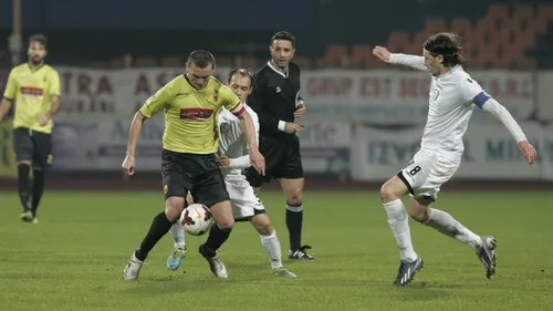 Două penalty-uri, trei eliminări în ACS Poli - Ceahlăul 1-1 