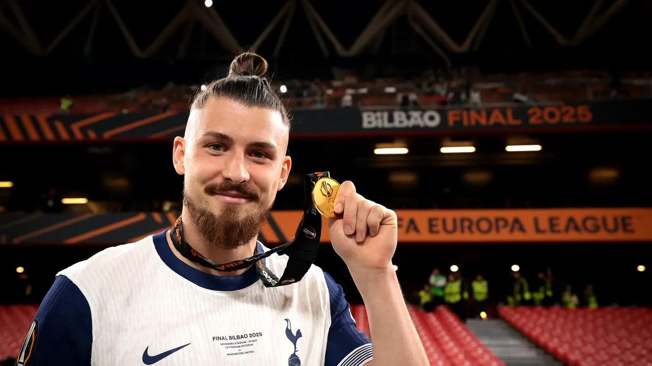 Impresarul lui Radu Drăgușin, anunț despre plecarea românului de la Tottenham: „Îi găsesc echipă în două secunde”