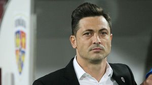 Mirel Rădoi „îl taxează” pe Mario Camora, după ce a cântat imnul României la TV: „Lucrurile astea nu-mi plac!”