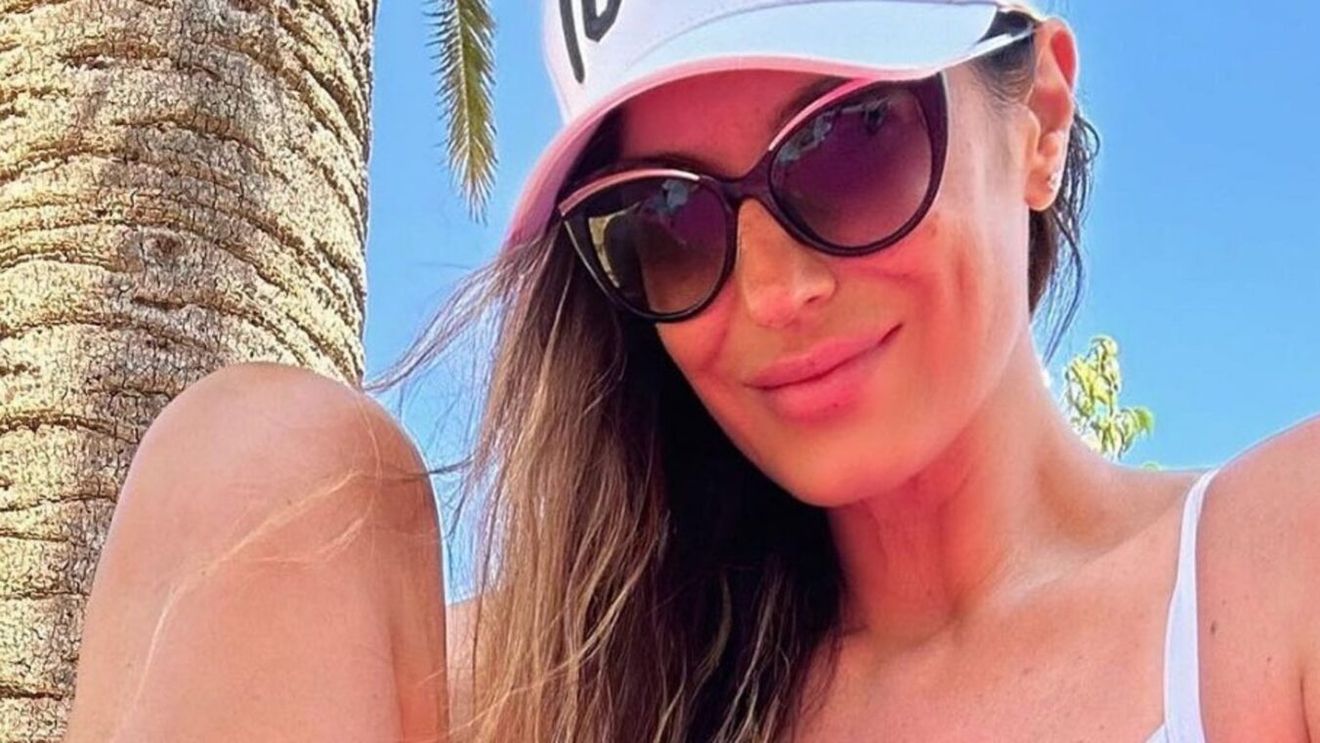 Președinta de federație din România care face parada costumelor de baie la Marbella. La 47 de ani arată uimitor | GALERIE FOTO