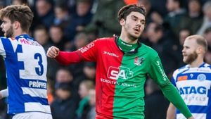 Variantă pentru FCSB? "Golgheterul uitat" își caută echipă și s-ar întoarce în Liga 1. Motivul pentru care ar spune "da" și suma mică pe care Becali ar trebui s-o plătească pentru afacere