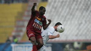 Edimar, pe tușă,** Kone, aproape de revenire