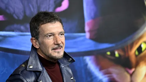 Antonio Banderas, fotografie nemaivăzută până acum! Imaginea de colecție, de pe vremea când era un tânăr fotbalist, a făcut-o pe Nadia Comăneci să reacționeze imediat