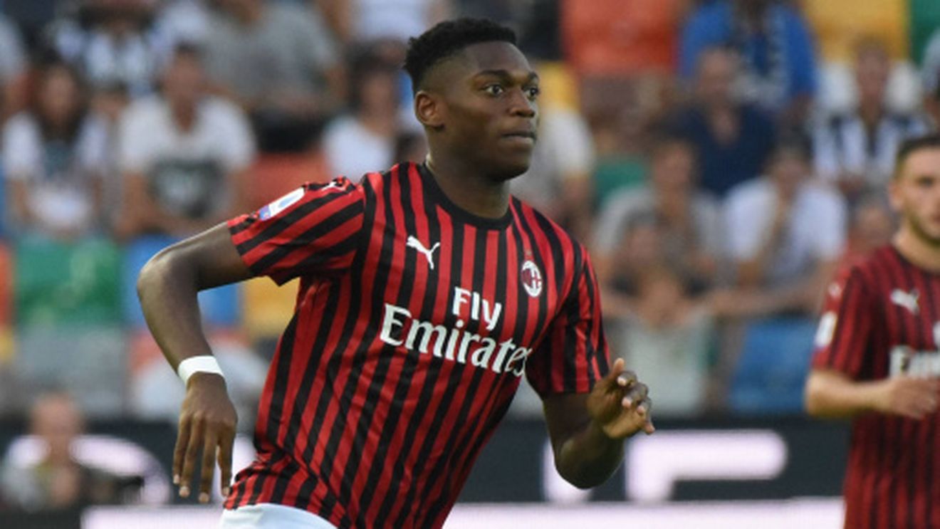 Lovitură dură pentru Rafael Leao! Motivul pentru care fotbalistul a fost amendat cu 16,5 milioane de euro