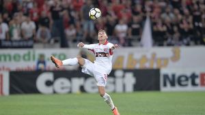  A plecat de curând de la Dinamo, dar se poate întoarce: "Pot reveni acolo". Fotbalistul care poate fi "repatriat" în orice moment