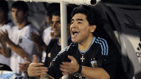 Maradona știe 60% din lotul pentru CM**: "Messi, Veron și Mascherano au locul garantat"