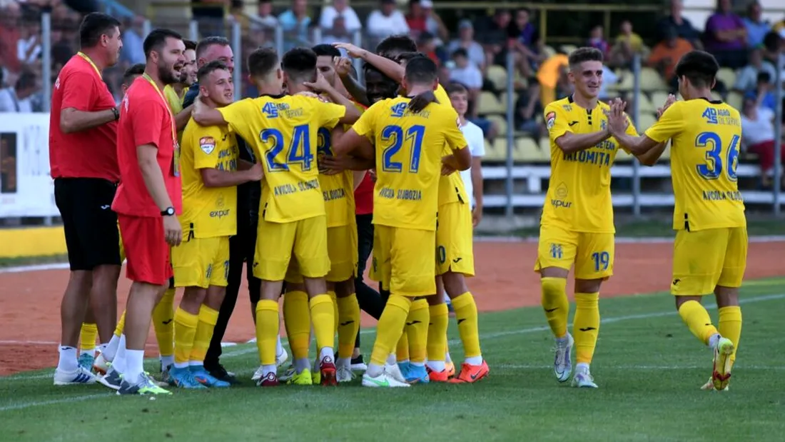 Start perfect și așteptat! Unirea Slobozia are șase puncte din șase în debutul de Liga 2, dar Ilie Lemnaru a recunoscut: ”Mă așteptam să câștigăm, toți ne dorim mai mult după realizările din sezonul trecut”. Bugetul ialomițenilor