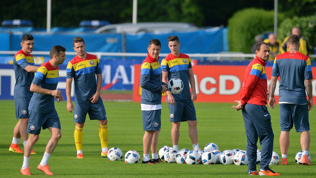Decizie de ultimă oră luată înainte de România - Muntenegru, la "recomandarea UEFA". Antrenamentele, mutate pe arena CFR-ului