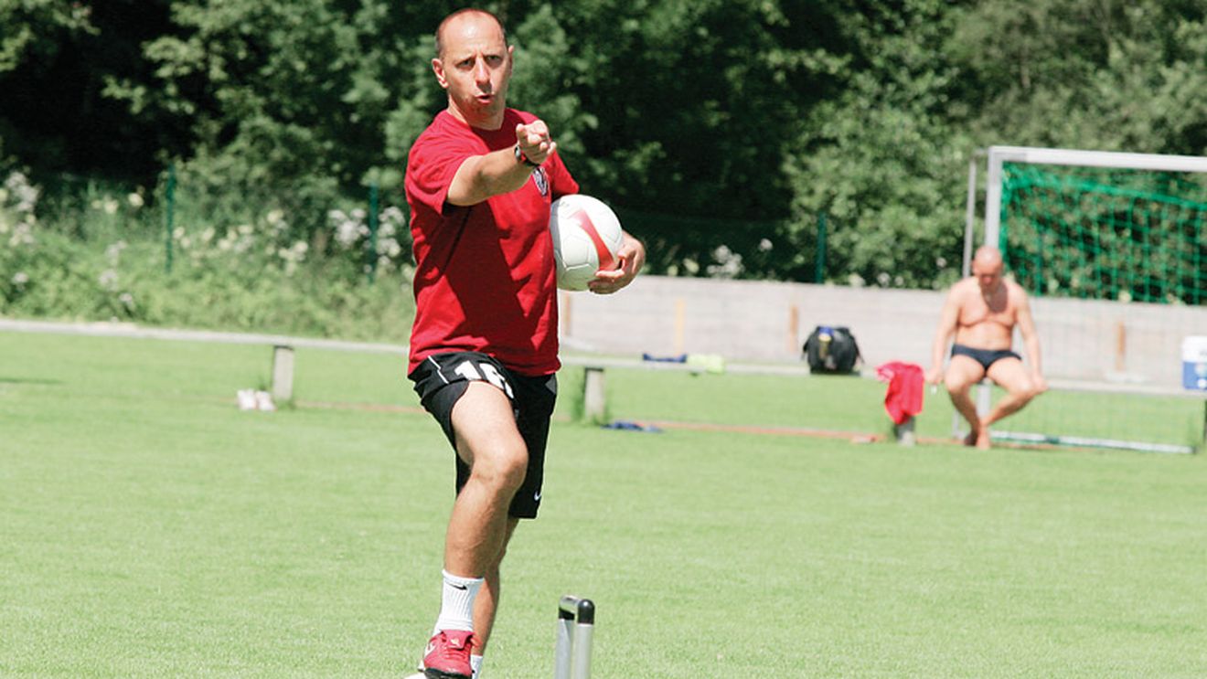 "Am soluții pentru ieșirea din criză"