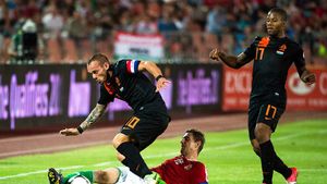 Olanda cea ieftină ne bagă frica în oase!** Van Gaal a bătut Ungaria cu un fotbalist de 4 ori mai ieftin decât golgheterul-rezervă Huntelaar