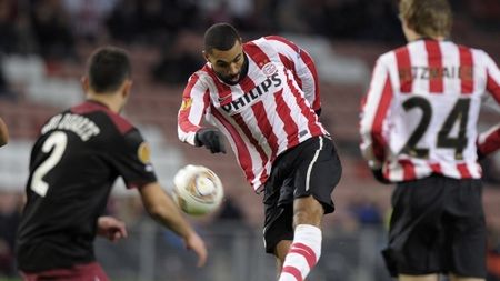 Bătuți de grădiniță!** PSV - Rapid 2-1