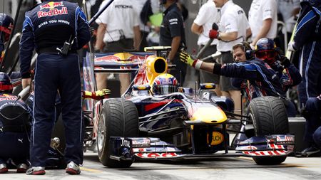 INGENIOS! **Webber înjură în timpul dialogului radio cu echipa pentru ca acesta să nu fie prezentat la TV