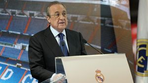 Florentino Perez pregătește revoluția la Real Madrid! Cine sunt jucătorii trecuți pe lista de plecări