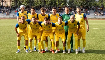 Corona Brașov visează la calificarea în grupele Cupei României. Primește replica celor de la CS Tunari pe un stadion cu ”casa închisă”: ”Motivația va face diferența”