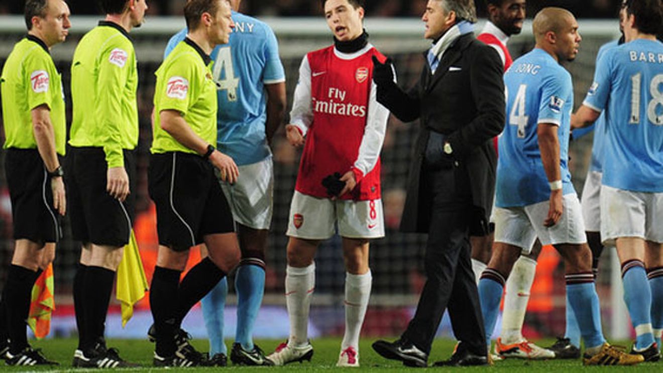 Rivalele vor s-o lase pe Arsenal fără staruri! City, ofertă de "nerefuzat" pentru Nasri