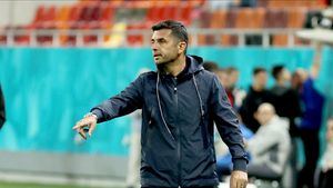 Nicolae Dică a explicat de ce nu mai e titular Tavi Popescu la FCSB. „Așa e la jucătorii tineri!”