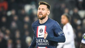 Leo Messi, cerut pe Camp Nou pentru „ultimul dans”, în timpul meciului Barcelona - Real Madrid! Momente speciale în minutul 10 din „El Clasico”! | VIDEO