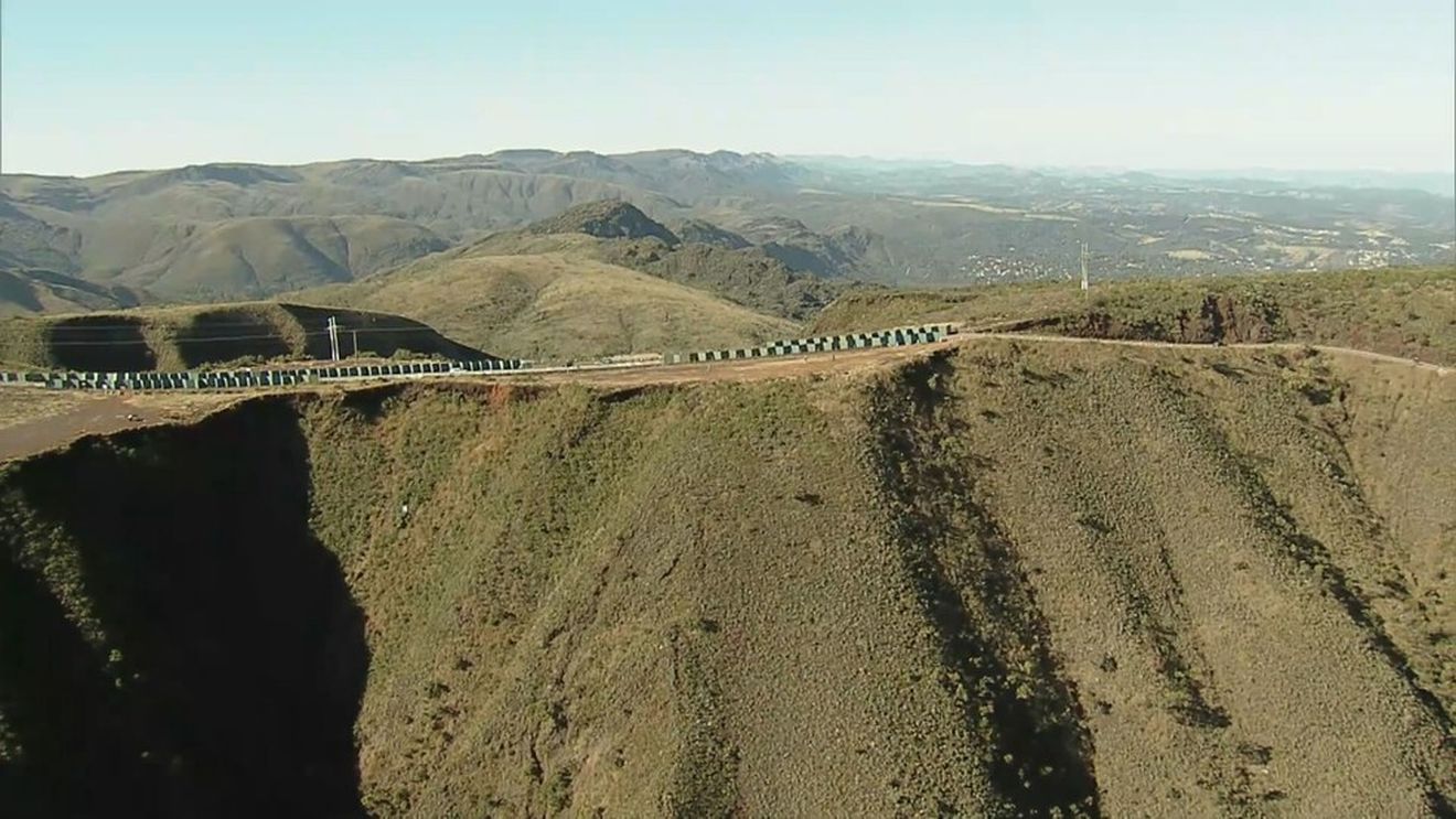 Pur și simplu miraculos! Cum a scăpat cu viață un fotbalist din Brazilia după un accident teribil: „E incredibil că a supraviețuit” | FOTO & VIDEO