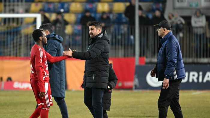 Dezvăluiri despre Hervin Ongenda: „Mă suna la 2-3 noaptea, hai să mergem! Fiind orașul mic, având relații...”. Viața marcatorului din FC Botoșani - Universitatea Craiova 1-1, așa cum nu o știa nimeni până azi! EXCLUSIV