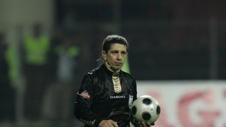 "Nu accept ca niște prostovani de arbitri** să decidă soarta titlului"