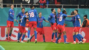 Ce performanță pentru FCSB! Doi fotbalişti au fost aleşi de UEFA în echipa etapei din Europa League