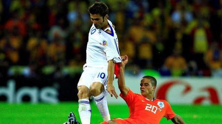 Mutu: "Sper ca olandezii să-și facă datoria, chiar dacă sunt deja calificați"