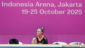 Sabrina Voinea face show la Mondialele de Gimnastică din Jakarta! Evoluții de excepție la bârnă și la sol pentru româncă