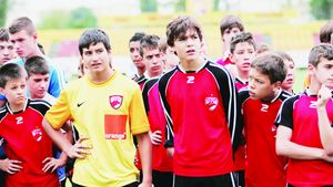 A lăsat Timișoara pentru 'noul Ajax'!** Dinamo face o mutare de senzație: "câinii" au câștigat lupta cu Hagi pentru un junior