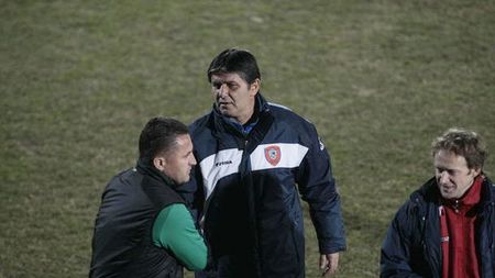 "Fiara" își sabotase echipa înainte de meciul cu Steaua!** Motivul din cauza căruia Lăcătuș a fost demis de la Târgu Mureș: "Fizic, jucătorii erau praf și pulbere"