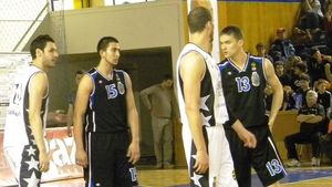 În formă sută la sută!** "U" Mobitelco - CSM București 100-73