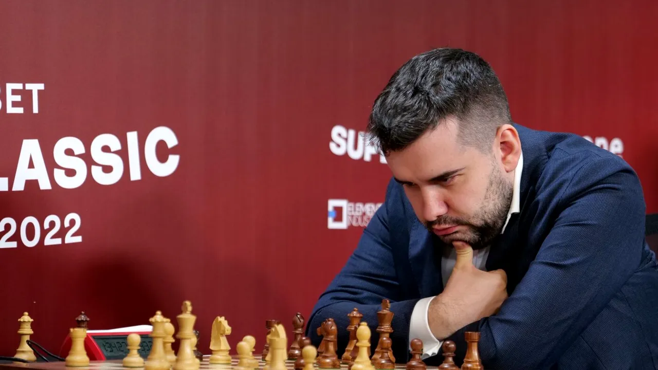 Ian Nepomniachtchi, victorie contra lui Alireza Firouzja, în runda a doua a etapei Superbet Chess Classic Romania