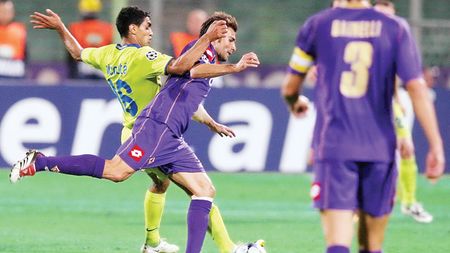 Gigi Becali: "Bănele, rupe-i picioarele lui Mutu"