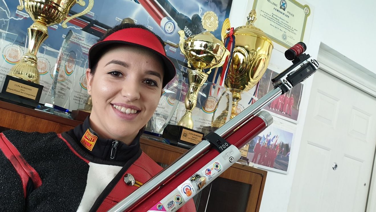 Laura Coman, sportiva care țintește o medalie de aur la Europenele de la Osijek, nu este impresionată de filmele de acțiune dintr-un motiv cât se poate de simplu: „Știu că sunt false. La noi precizia este foarte mare"